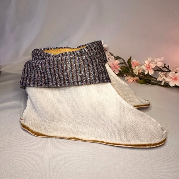 Black, Waterproof Sneakers NWOT - Picture 10 of 11